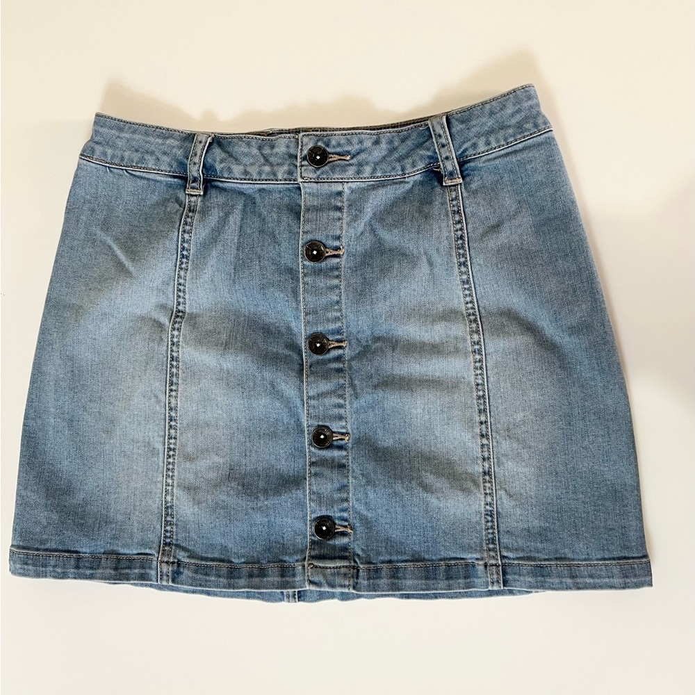Vans Women's A-Line Light Denim Skirt Buttons Up the Front Sz M 90s Retro